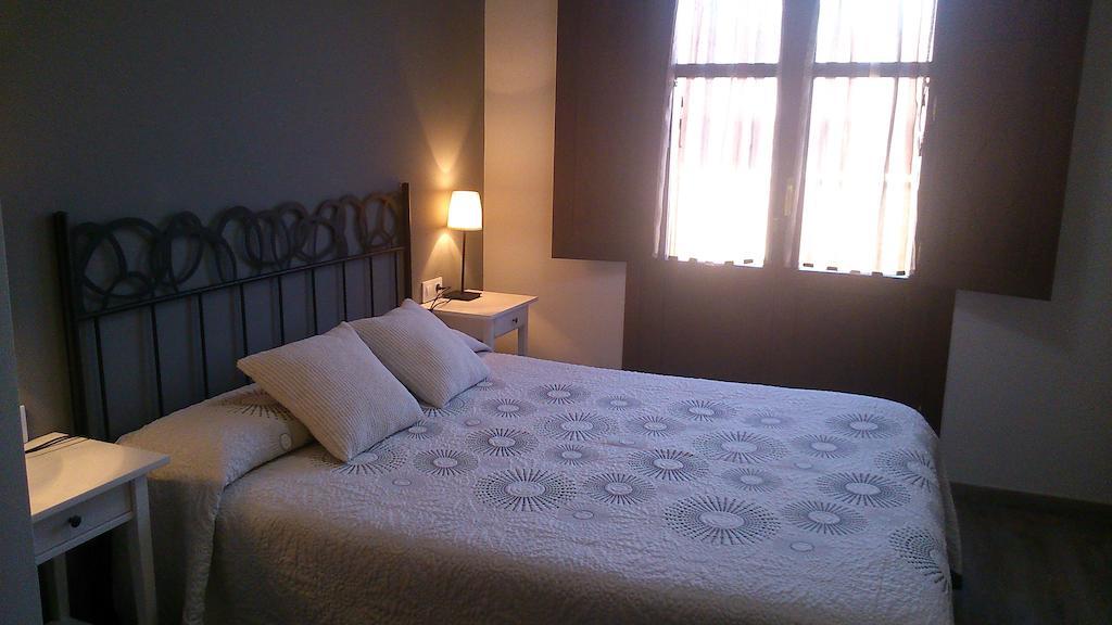 Apartamentos San Gregorio Alquézar Habitación foto
